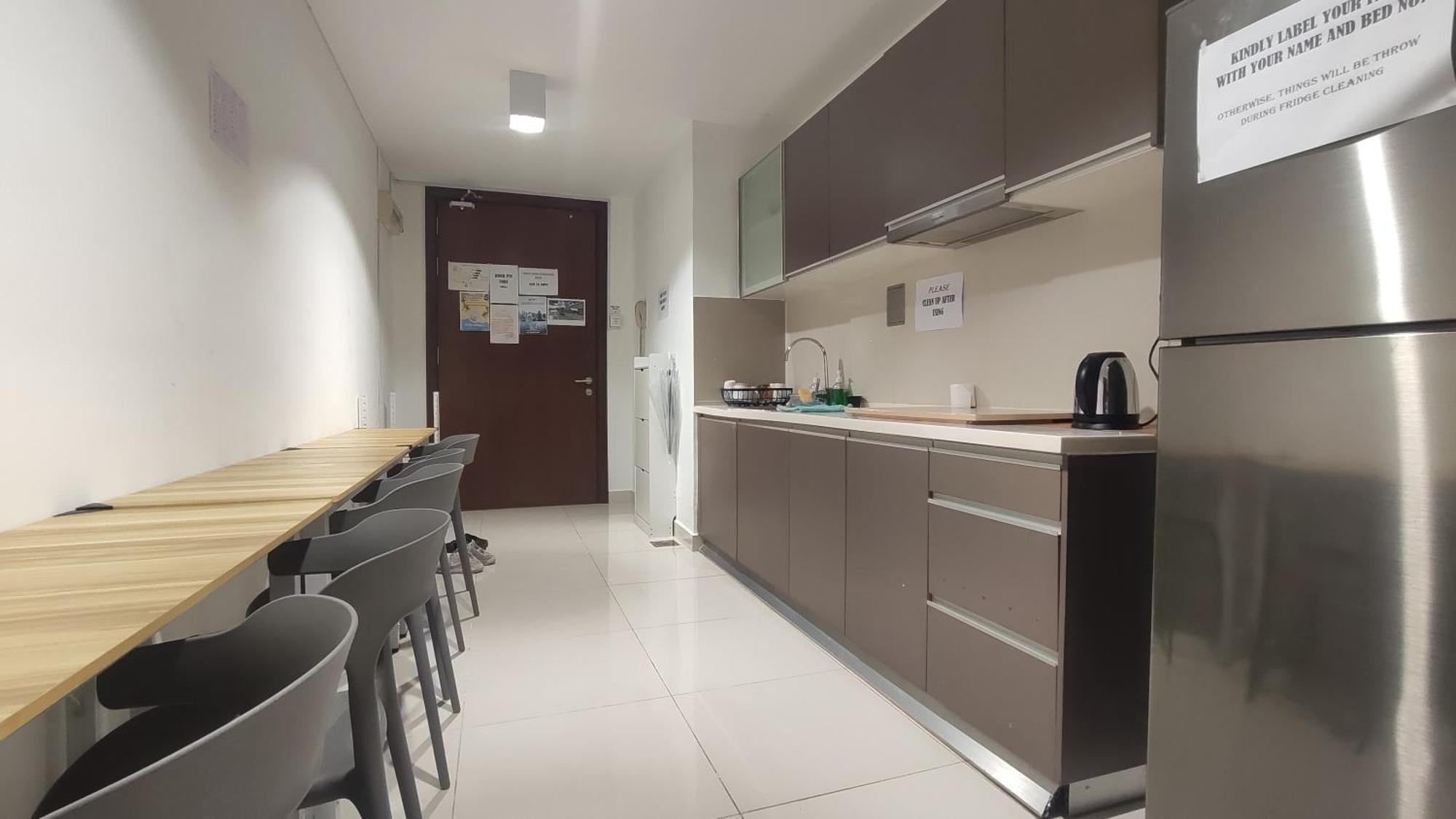 Hostal The Common @ Regalia